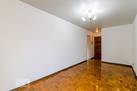 Sala de apartamento para alugar com 4 quartos, 75m² em Vila Monumento, São Paulo