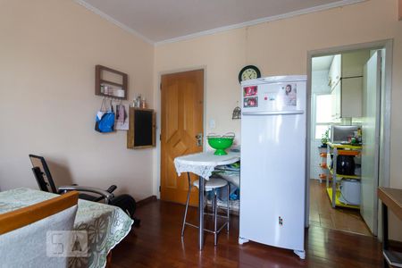 Sala de apartamento à venda com 3 quartos, 70m² em Jardim do Lago, Campinas