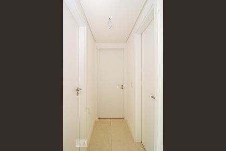 Corredor de apartamento para alugar com 2 quartos, 71m² em Camaquã, Porto Alegre