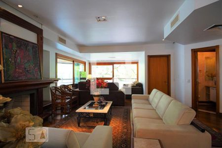 Sala de apartamento para alugar com 4 quartos, 352m² em Moinhos de Vento, Porto Alegre