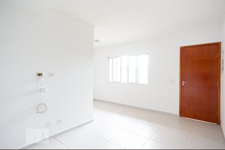 Sala de casa de condomínio para alugar com 2 quartos, 75m² em Vila Pereira Cerca, São Paulo