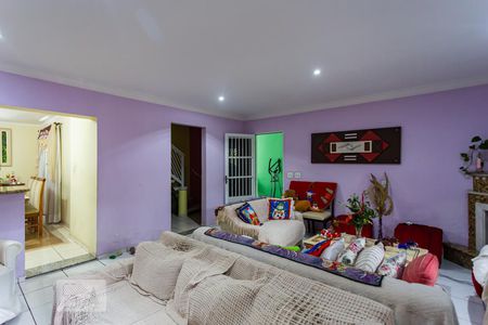 Sala de casa à venda com 5 quartos, 600m² em Km 18, Osasco