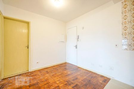Sala e cozinha de apartamento para alugar com 2 quartos, 52m² em Brás, São Paulo