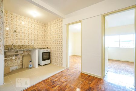 Sala e cozinha de apartamento para alugar com 2 quartos, 40m² em Brás, São Paulo