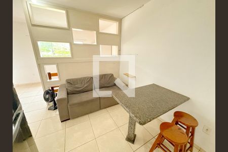 Sala de apartamento para alugar com 1 quarto, 40m² em Ingleses do Rio Vermelho, Florianópolis