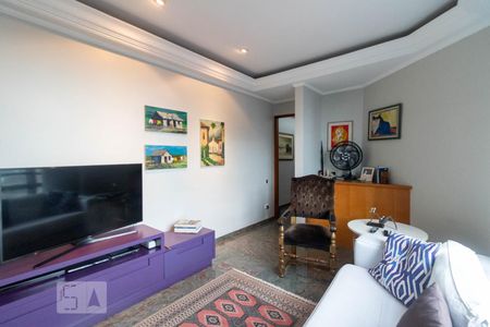 Apartamento à venda com 323m², 3 quartos e 4 vagas Apartamento à venda com 323m², 3 quartos e 4 vagasSala de Tv