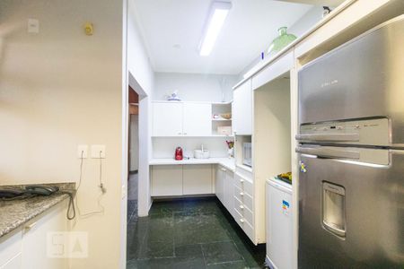 Apartamento à venda com 323m², 3 quartos e 4 vagas Apartamento à venda com 323m², 3 quartos e 4 vagasCozinha
