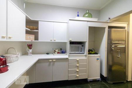 Apartamento à venda com 323m², 3 quartos e 4 vagas Apartamento à venda com 323m², 3 quartos e 4 vagasCozinha