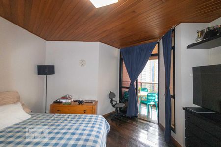 Apartamento à venda com 323m², 3 quartos e 4 vagas Apartamento à venda com 323m², 3 quartos e 4 vagasSuíte 2