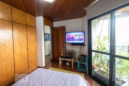 Apartamento à venda com 323m², 3 quartos e 4 vagas Apartamento à venda com 323m², 3 quartos e 4 vagasSuíte 1