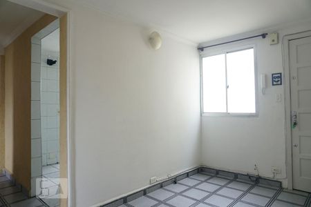 Sala de apartamento para alugar com 3 quartos, 56m² em Conjunto Habitacional Padre Manoel da Nobrega, São Paulo