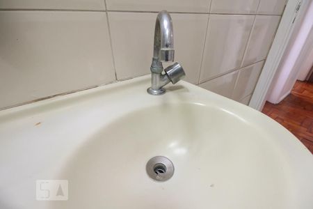 Banheiro de apartamento para alugar com 2 quartos, 50m² em Brás, São Paulo