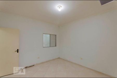 Quarto 2 de casa para alugar com 2 quartos, 80m² em Vila Sao Geraldo, São Paulo