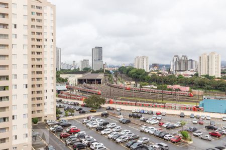 Vista de apartamento para alugar com 2 quartos, 55m² em Continental, Osasco