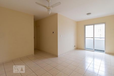 Sala de apartamento para alugar com 2 quartos, 55m² em Continental, Osasco