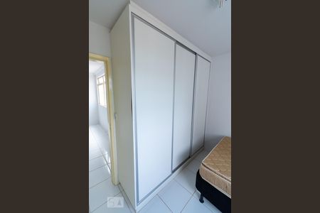 Detalhe do Quarto 1 de apartamento para alugar com 2 quartos, 52m² em Jardim América, Goiânia