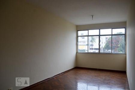 Sala de estar de apartamento à venda com 3 quartos, 110m² em Jardim Guanabara, Rio de Janeiro