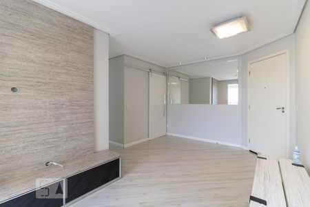 Sala de apartamento para alugar com 3 quartos, 67m² em Vila Firmiano Pinto, São Paulo