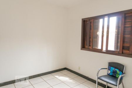 Quarto 1 de casa de condomínio à venda com 4 quartos, 450m² em Itaipu, Niterói