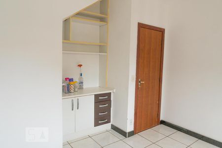 Quarto 1 de casa de condomínio à venda com 4 quartos, 450m² em Itaipu, Niterói