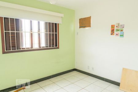 Quarto 2 de casa de condomínio à venda com 4 quartos, 450m² em Itaipu, Niterói