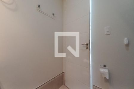 Banheiro de apartamento para alugar com 1 quarto, 49m² em Centro, Campinas