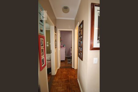 Corredor de apartamento à venda com 2 quartos, 60m² em Centro, Campinas