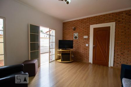Sala  de casa à venda com 4 quartos, 157m² em Jardim Paraíso, Campinas