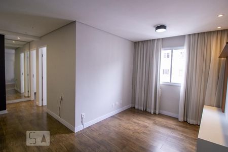 Sala de apartamento para alugar com 2 quartos, 41m² em Sítio da Figueira, São Paulo