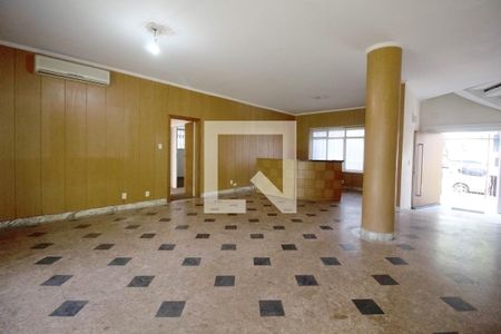 Sala de casa à venda com 5 quartos, 500m² em Vila Madalena, São Paulo