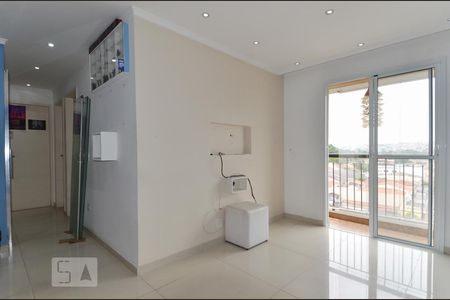 Sala de apartamento para alugar com 3 quartos, 64m² em Ponte Grande, Guarulhos