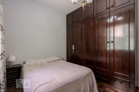 Quarto 1 de apartamento para alugar com 3 quartos, 95m² em Jardim Carvalho, Porto Alegre