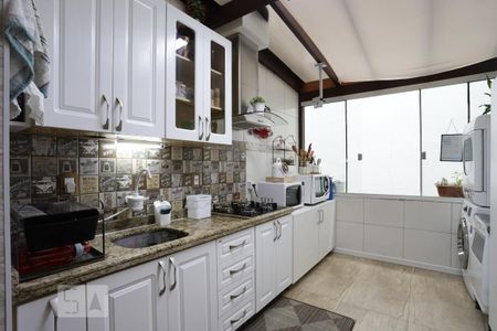 Cozinha e Área de Serviço de apartamento à venda com 3 quartos, 125m² em Jardim Itu, Porto Alegre