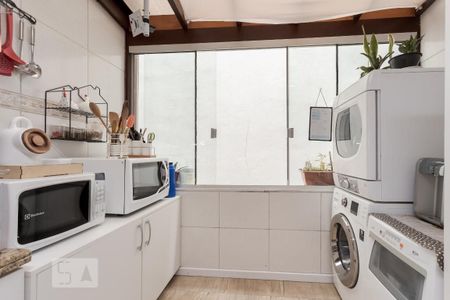 Cozinha e Área de Serviço de apartamento à venda com 3 quartos, 125m² em Jardim Itu, Porto Alegre