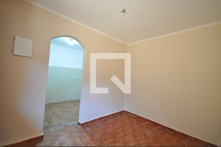 Sala de casa para alugar com 1 quarto, 40m² em Vila Santa Terezinha (zona Norte), São Paulo