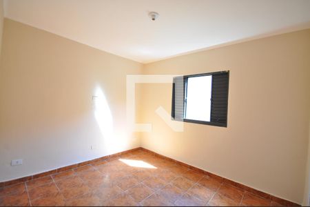 Quarto de casa para alugar com 1 quarto, 40m² em Vila Santa Terezinha (zona Norte), São Paulo