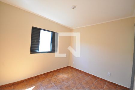 Quarto de casa para alugar com 1 quarto, 40m² em Vila Santa Terezinha (zona Norte), São Paulo