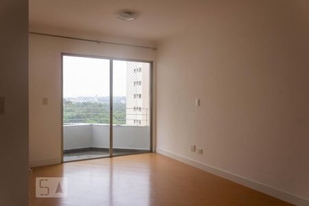 Sala de apartamento para alugar com 3 quartos, 69m² em Vila Sofia, São Paulo