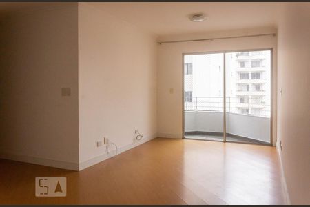 Sala de apartamento para alugar com 3 quartos, 69m² em Vila Sofia, São Paulo