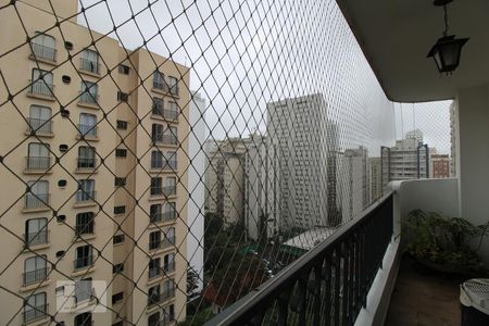 varanda de apartamento à venda com 3 quartos, 135m² em Cidade Monções, São Paulo