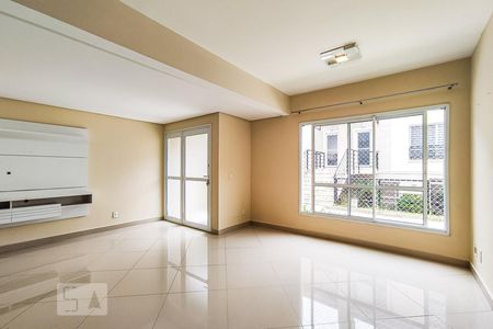 Sala de casa de condomínio à venda com 2 quartos, 106m² em Vila Andrade, São Paulo