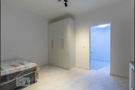 Quarto e Sala de casa para alugar com 1 quarto, 25m² em Chora Menino, São Paulo