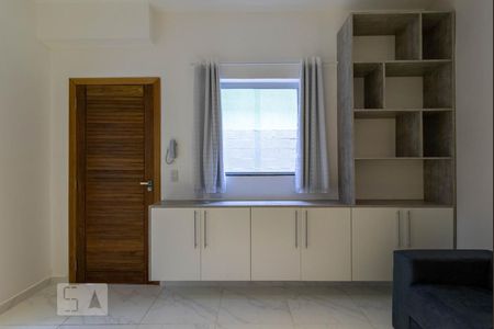 Quarto e Sala de casa para alugar com 1 quarto, 25m² em Chora Menino, São Paulo