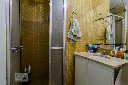 Banheiro de apartamento para alugar com 1 quarto, 41m² em Vila Mariana, São Paulo