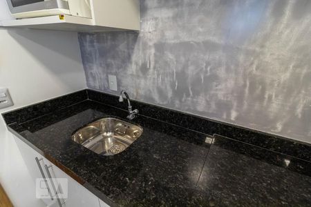 Sala e Cozinha - Pia de casa para alugar com 1 quarto, 25m² em Chora Menino, São Paulo