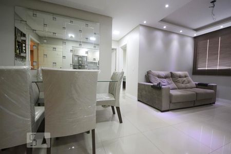 Sala de apartamento à venda com 2 quartos, 68m² em Marechal Rondon, Canoas