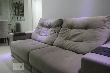 Detalhe Sala de apartamento à venda com 2 quartos, 68m² em Marechal Rondon, Canoas