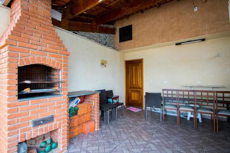 Apartamento à venda com 172m², 3 quartos e 2 vagas Apartamento à venda com 172m², 3 quartos e 2 vagasÁrea de serviço/Espaço gourmet