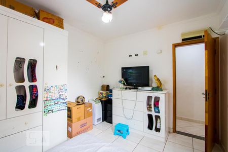 Apartamento à venda com 172m², 3 quartos e 2 vagas Apartamento à venda com 172m², 3 quartos e 2 vagasQuarto 2