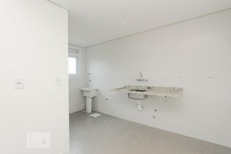 COZINHA de apartamento à venda com 1 quarto, 44m² em Santa Maria Goretti, Porto Alegre